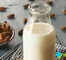 Bademovo mlijeko: koristi i štete od dijetetski proizvod