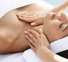 Provođenje grudi masaža za liječenje mastitisa i lactostasis