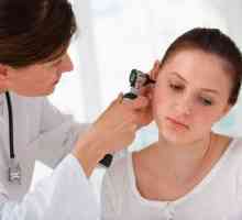 Svrbež i ljuštenje u uši dermatitis simptom