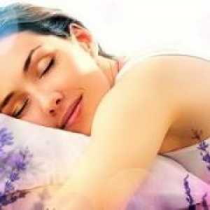 Aromatična ulja za spavanje: korisna svojstva, primjena