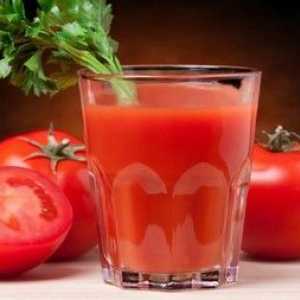 Koristi i štete od soka za piće od rajčice